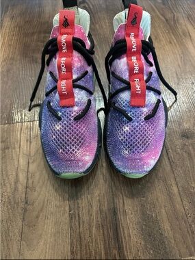 Galaxy-Print Women's Athletic Sneakers with Pink Pull Tab